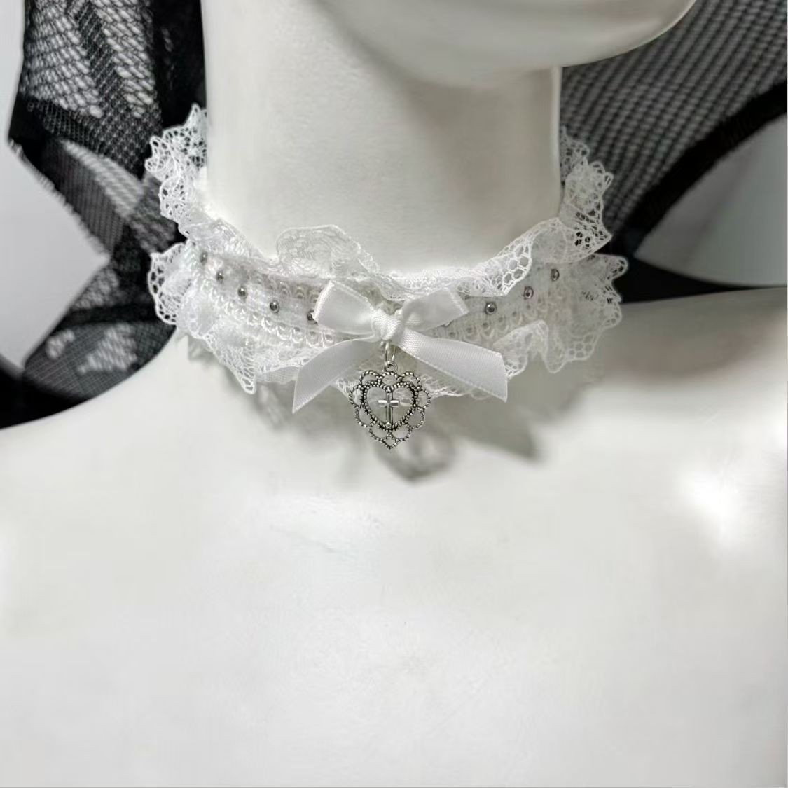 สร้อยคอแบบยืดหยุ่นสไตล์วินเทจ  - Magnetic Clasp Cosplay บทวิจารณ์และราคา